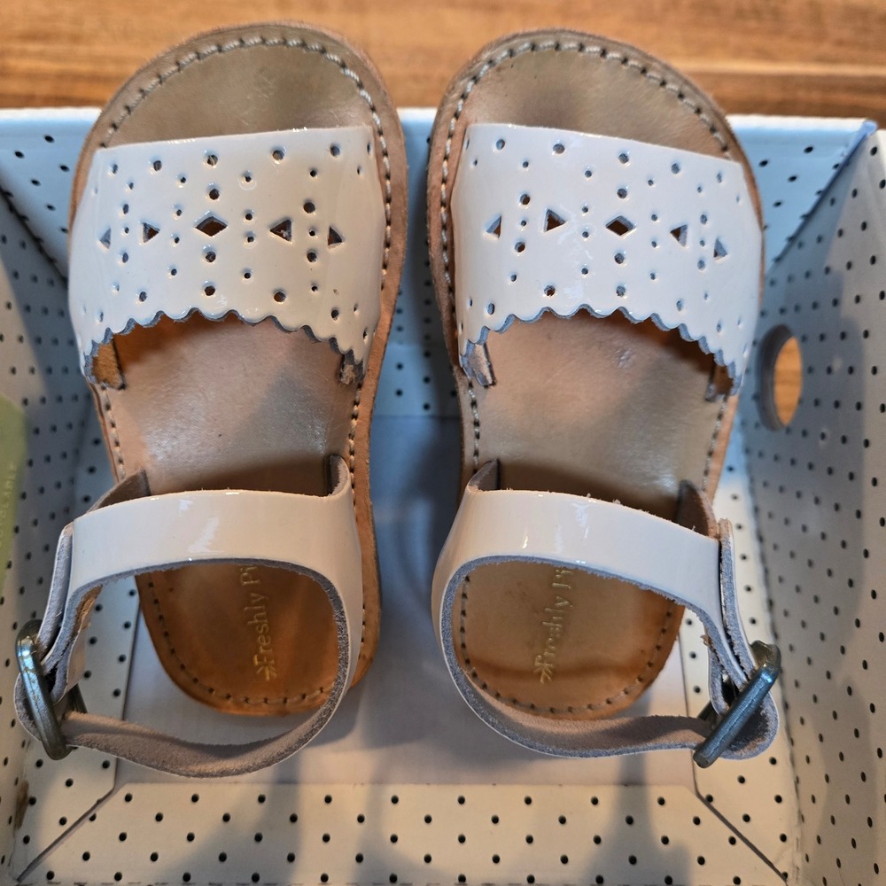 Freshly Picked Kids White Patent Leather Eyelet Scalloped Ankle Strap Sandals 5